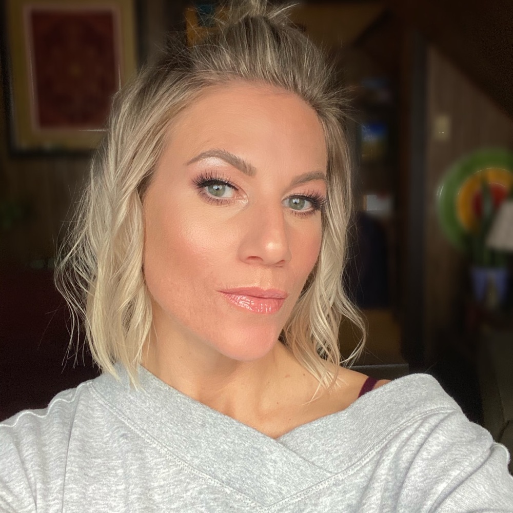 Meet your Posher, Jenna